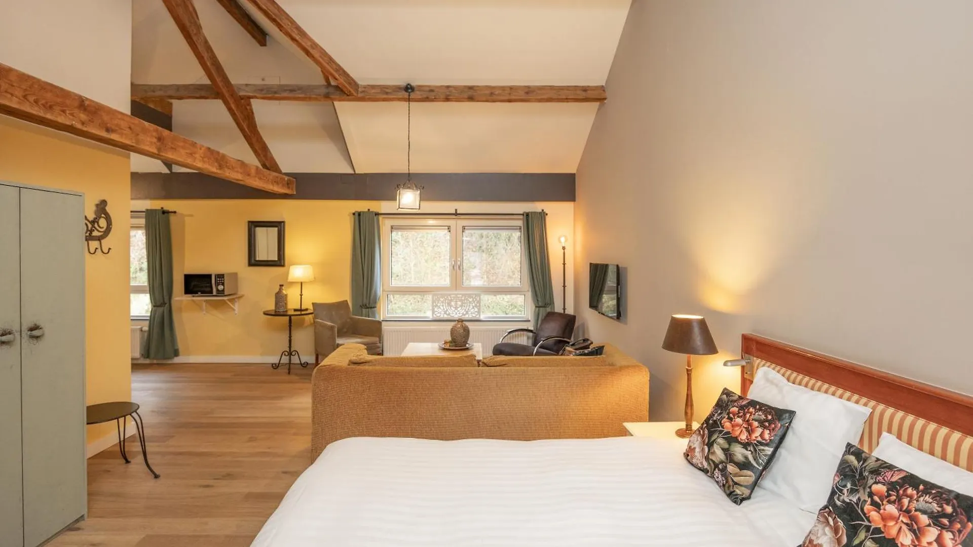 Luxe Appartementen Leonardus Valkenburg aan de Geul 0*,  Niederlande